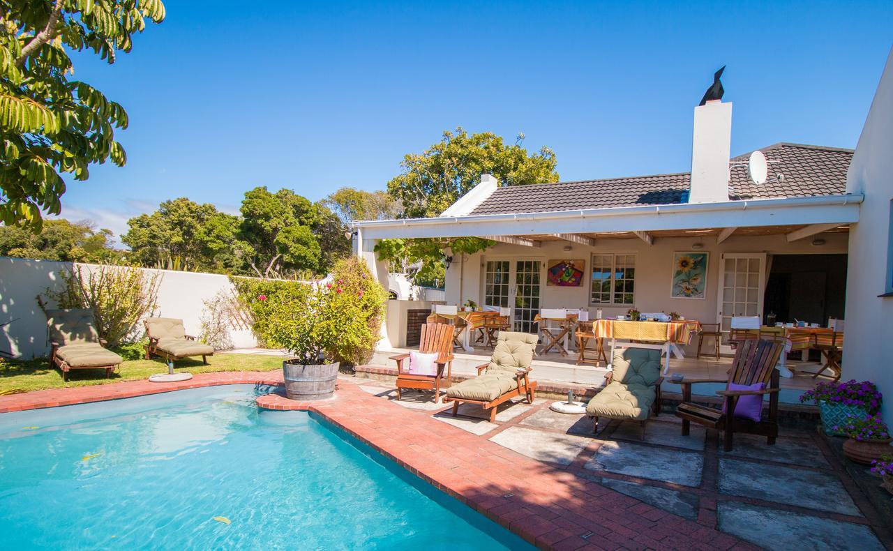 Cornerway House Hotel Plettenbergbaai Buitenkant foto
